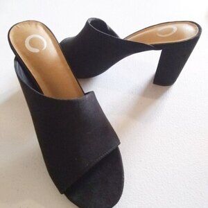 NWOT! Sexy! Black Block Heel Mules ~ Slip-On Heeled Slides ~ Micro Suede ~ Sz7.5